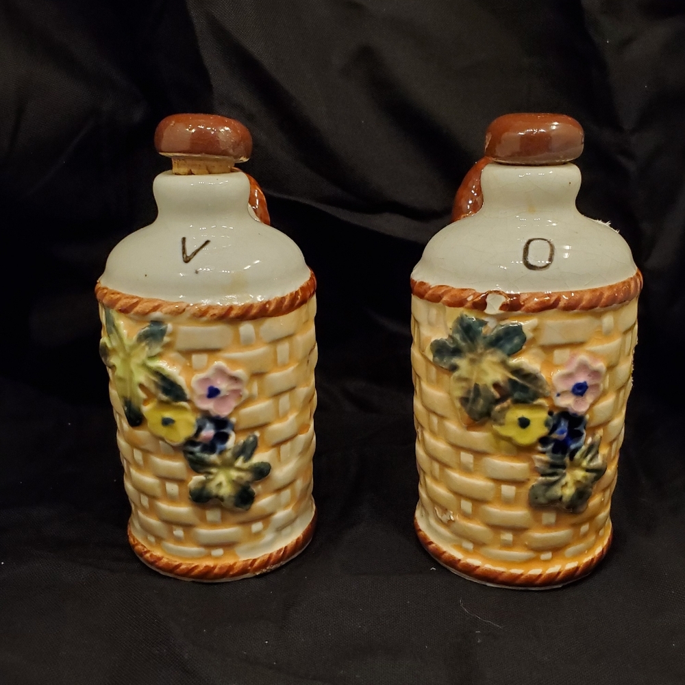 Elvin handpainted vinegar and oil mini jars